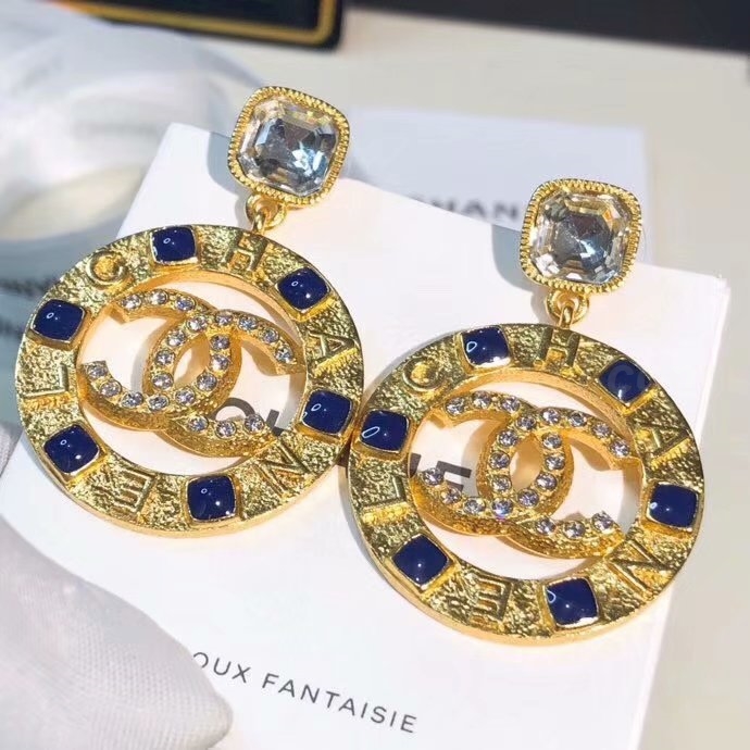 Chanel Earrings 424